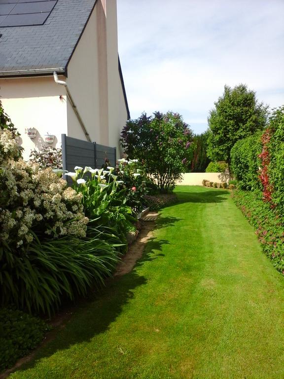 Au Jardin D'Eden Hotel Poilley  Zewnętrze zdjęcie